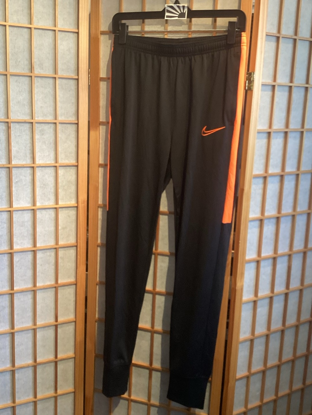 Nike Dri-FIT Academy Football Pants Black / Total Orange AV5416-014 Men's Small